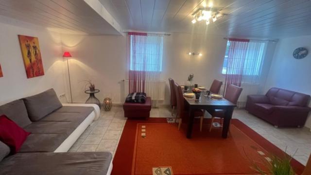 Ferienwohnung-Schluecke Бад Франкенхаузен Екстериор снимка